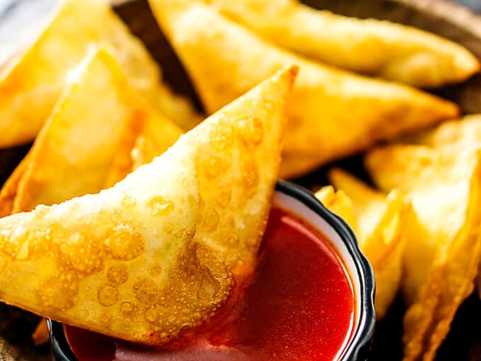 Crab Rangoon (8)